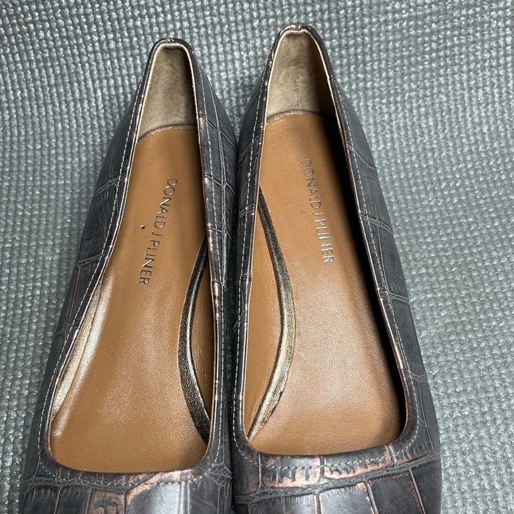 Donald J. Pliner Pisa Pumps Heels Womens Size 7N Copper Metallic Leather Wedge - Picture 4 of 9